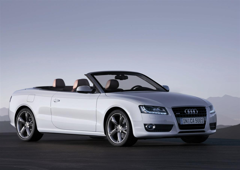 Illustration for article titled Audi A5, S5 Convertibles Open For Business